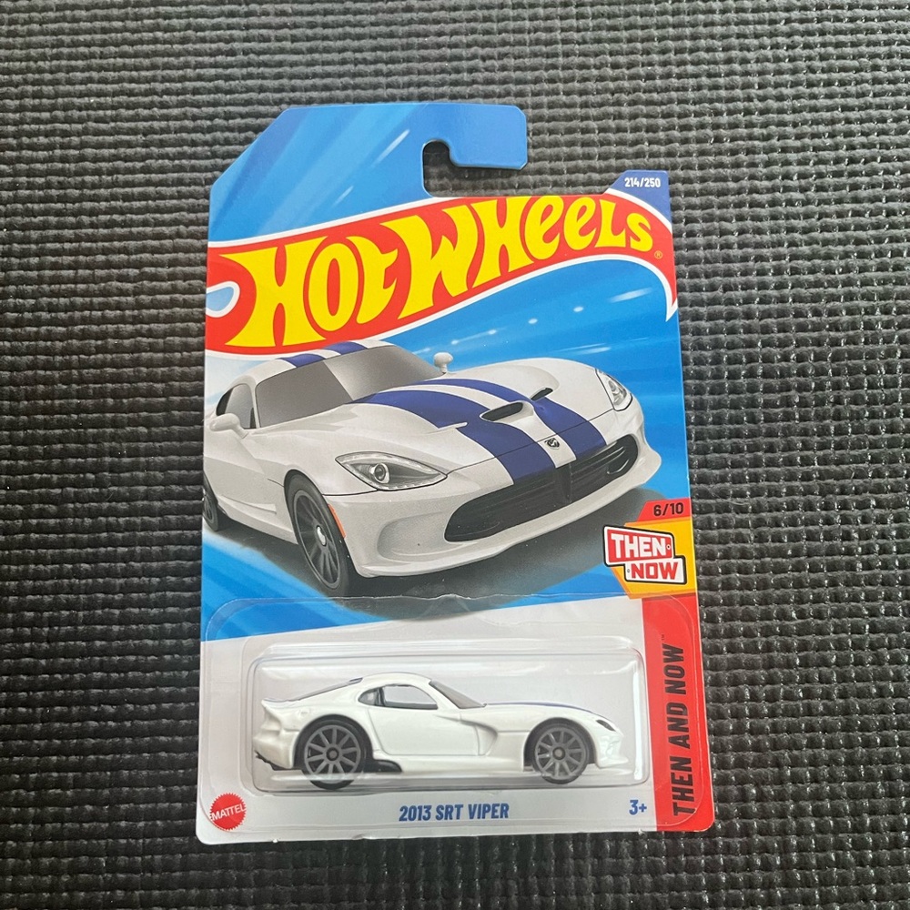 🔥Hot Wheels - 2013 SRT Viper